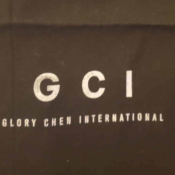 Glory Chen Int'l Set/2 Dust bag EUC - Picture 4 of 7